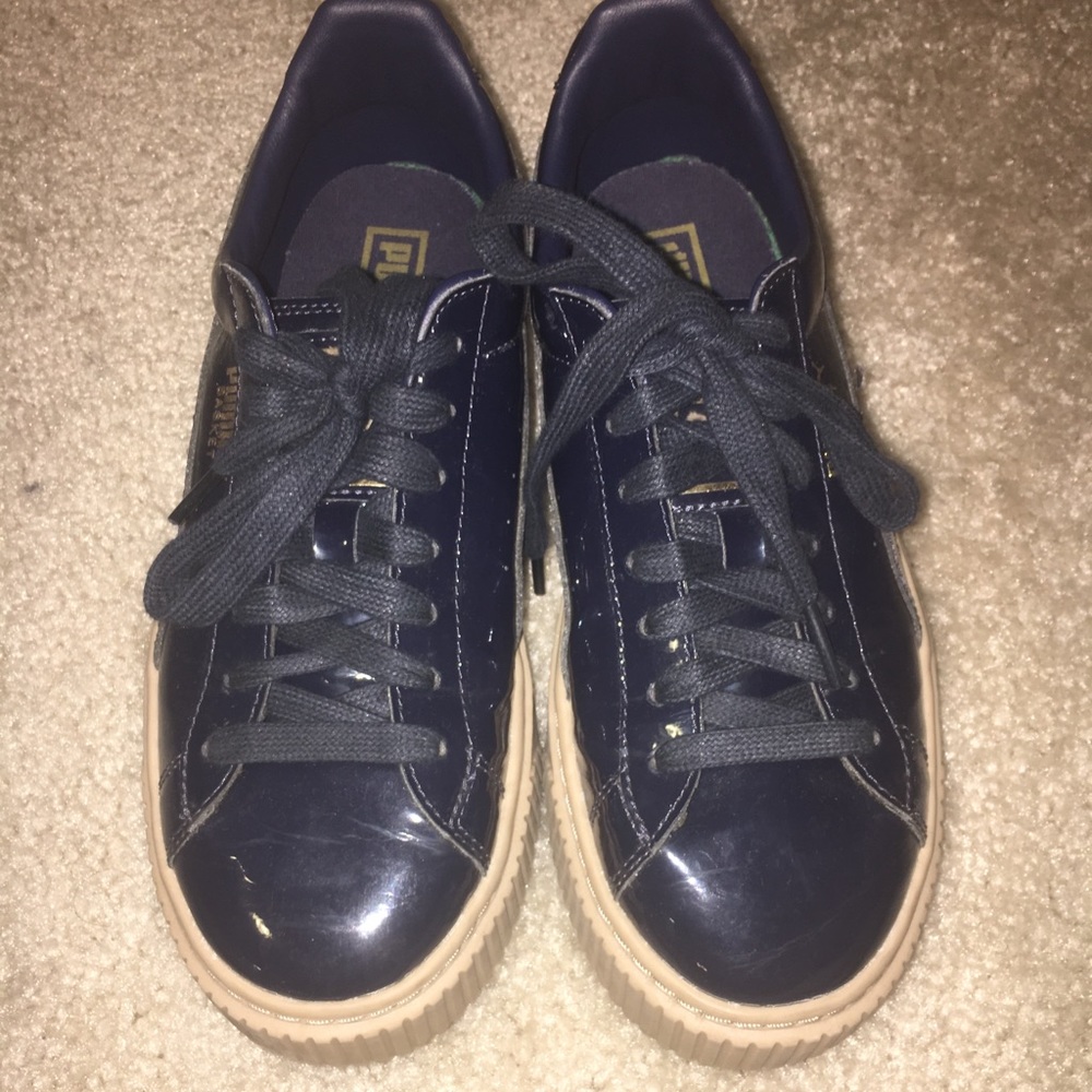 Navy blue platform puma basket sneakers